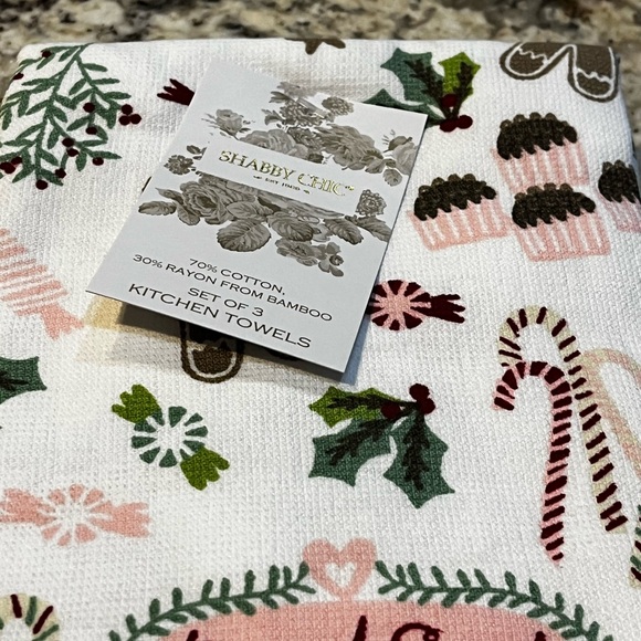 NEW SHABBY CHIC Set of 3 “Have A Sweet Christmas” Gingerbread Dishtowels - Picture 4 of 9